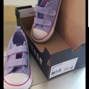 Brand new toddler size 10 converse